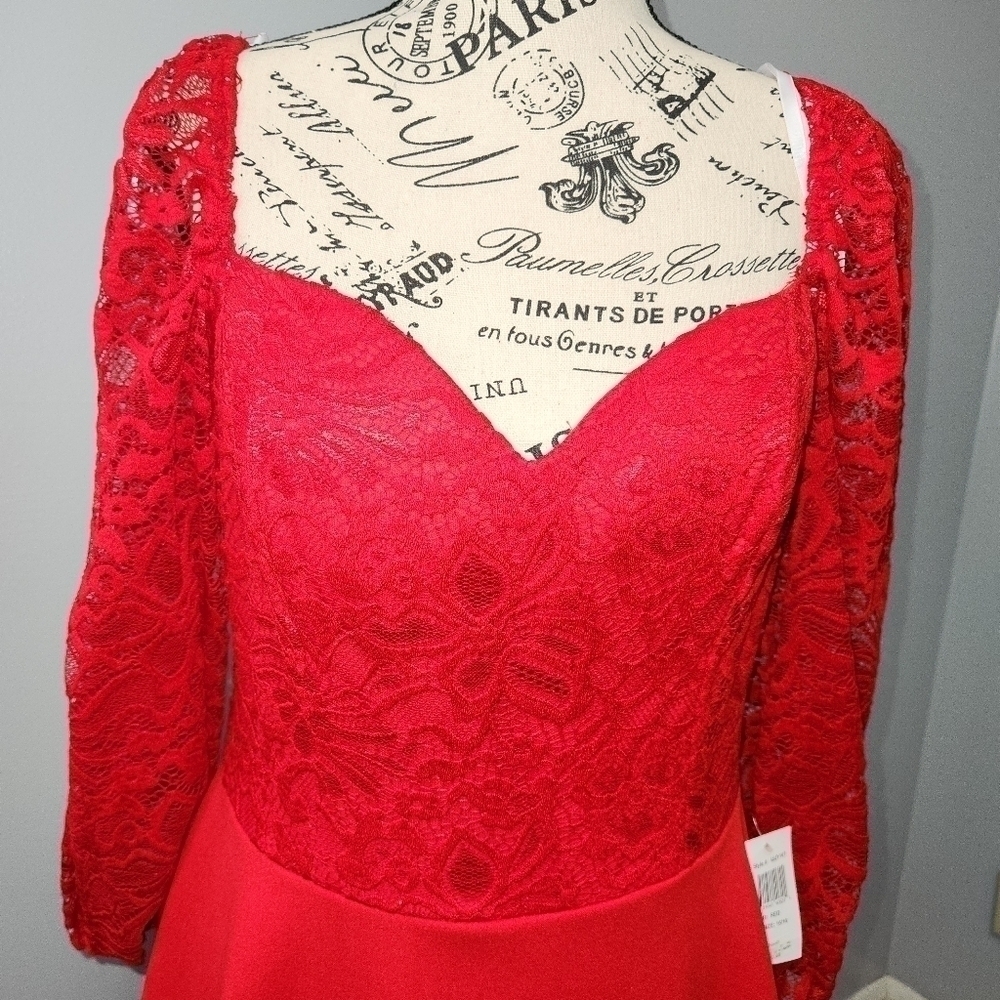 B. Darlin NWT Fit & Flare Lace Dress Size 15/16 Juniors Red - Picture 11 of 11